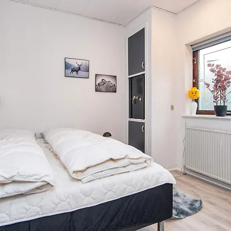 4 Star In Nørre Nebel