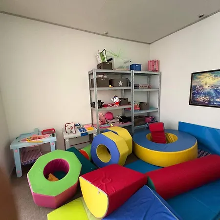 度假居 4 Star In *